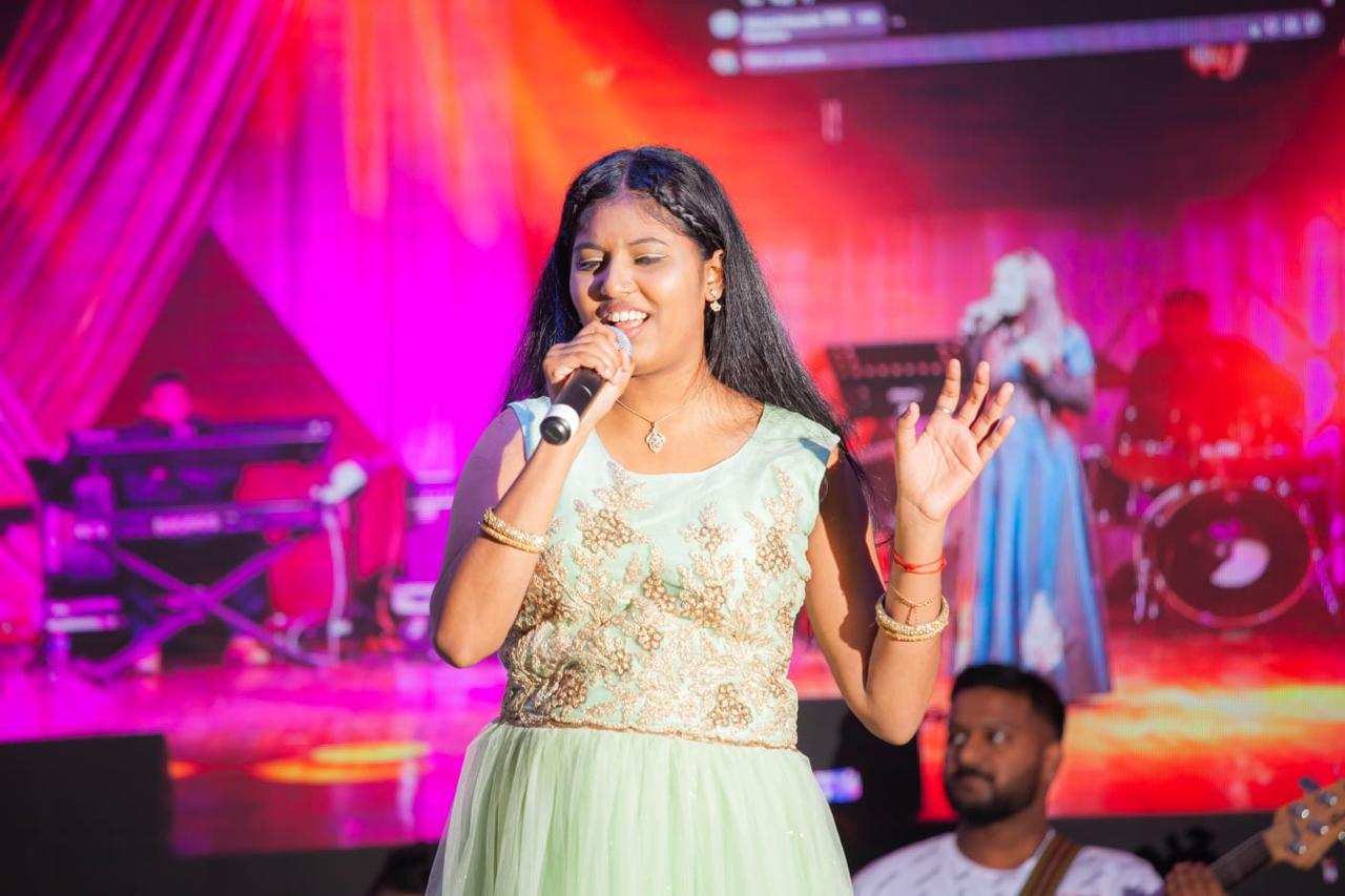 Image of Risa Singing